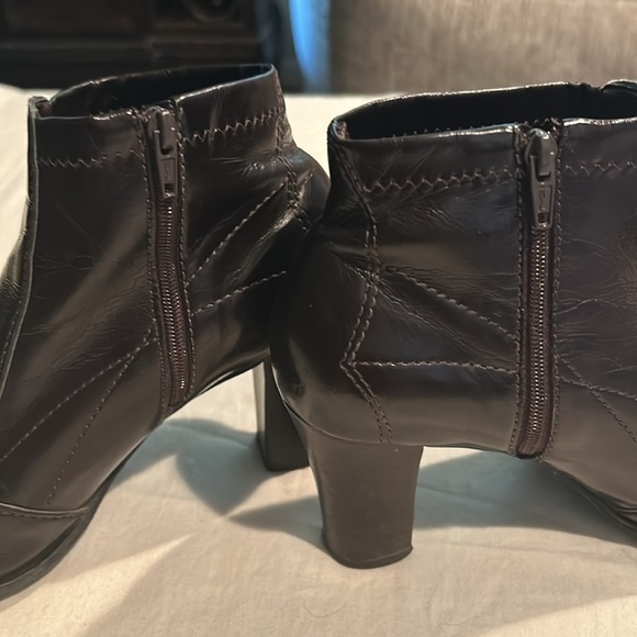 Franco Sarto sz6.5 Ankle Boots - Picture 8 of 9